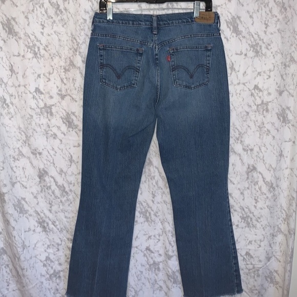 Levi’s 515 Boot Cut Cotton/Spandex Medium Wash High Rise Raw Hem Jeans Size 8 - Picture 2 of 12